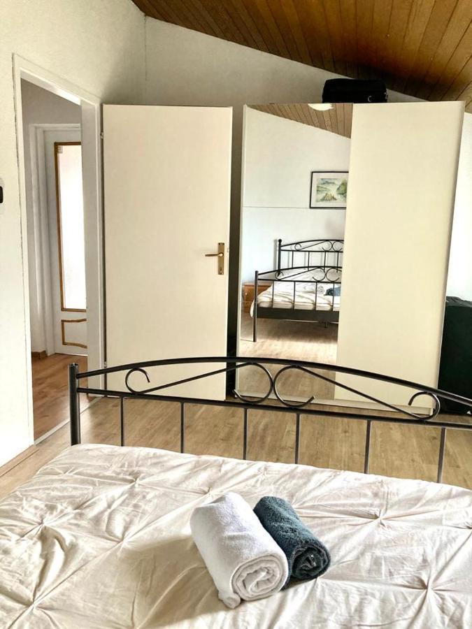Villa Niki Rezine 로브란 외부 사진