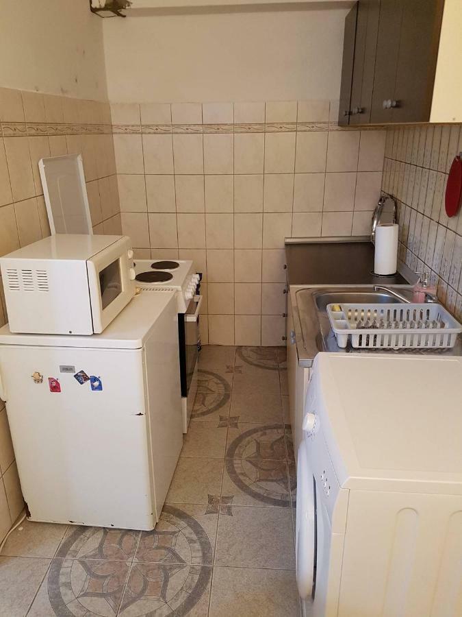 Villa Niki Rezine 로브란 외부 사진