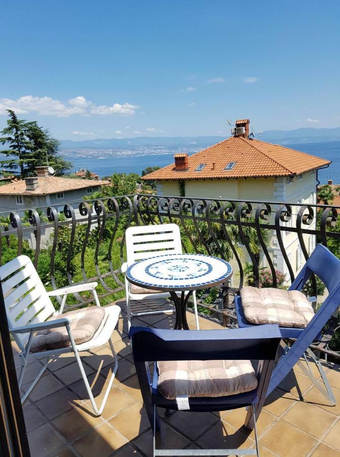 Villa Niki Rezine 로브란 외부 사진