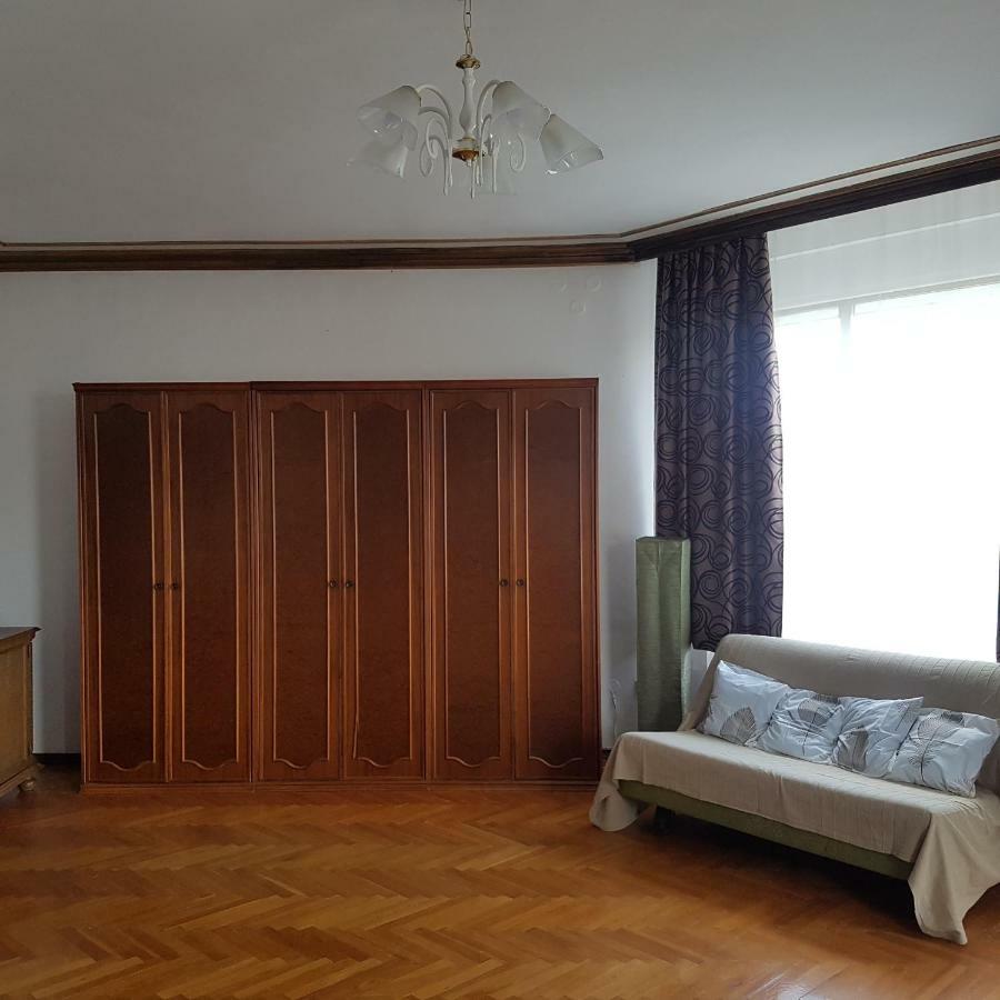 Villa Niki Rezine 로브란 외부 사진